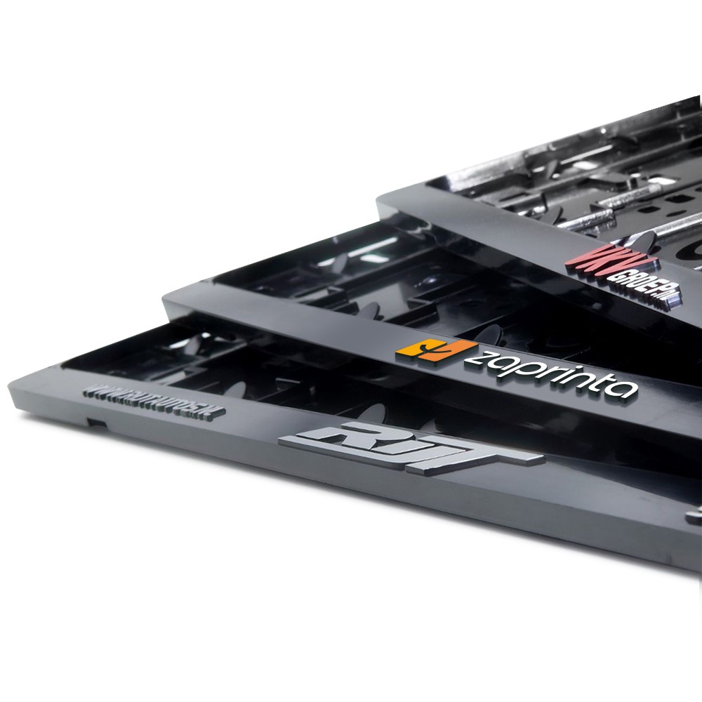 Portatarga personalizzato con goffratura - CAR04