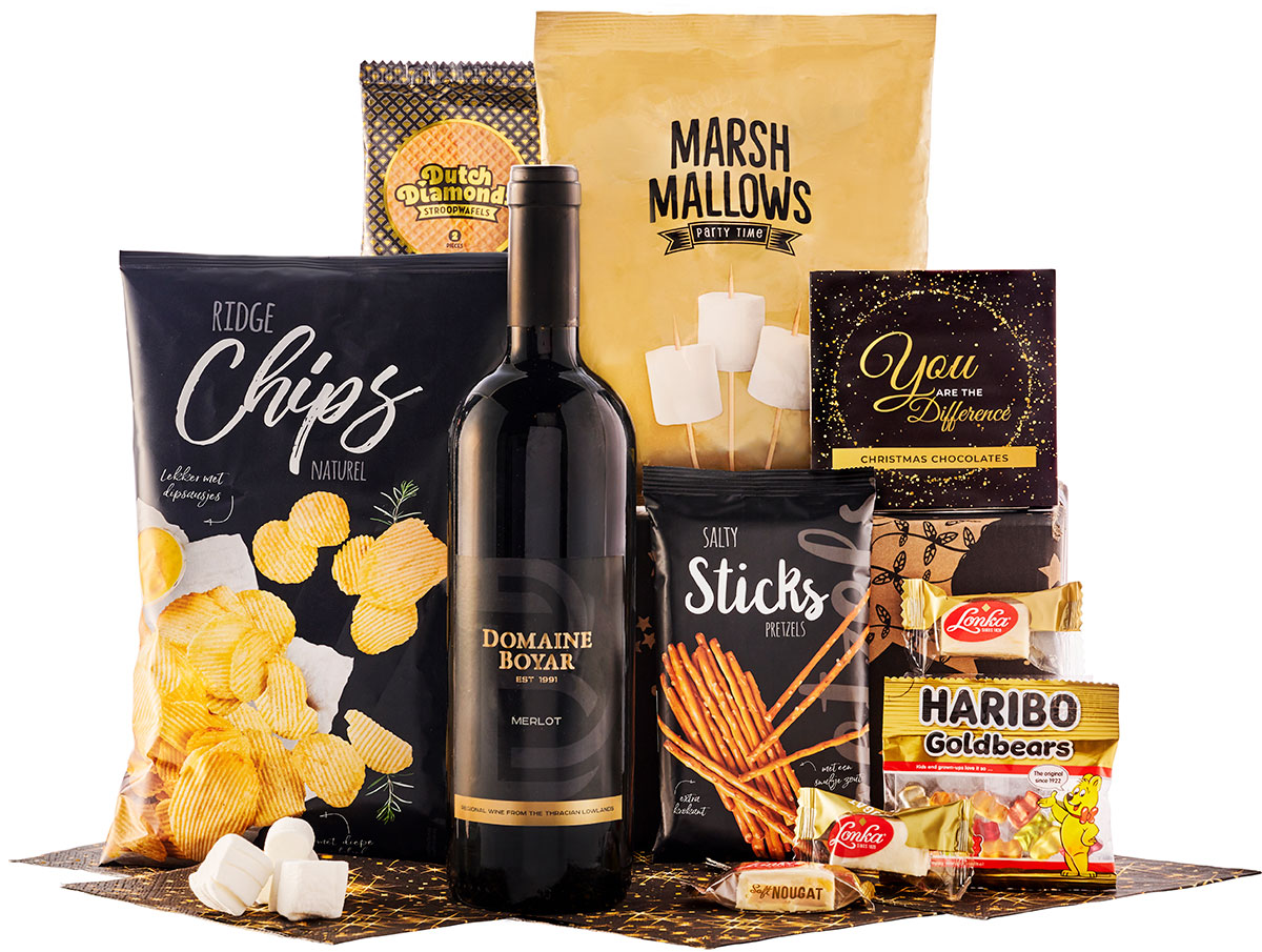 Cesto natalizio con 12 prelibatezze