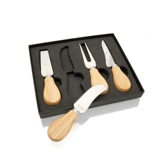 Set di utensili per formaggio in acciaio inossidabile con manico in legno naturale - Travagliato